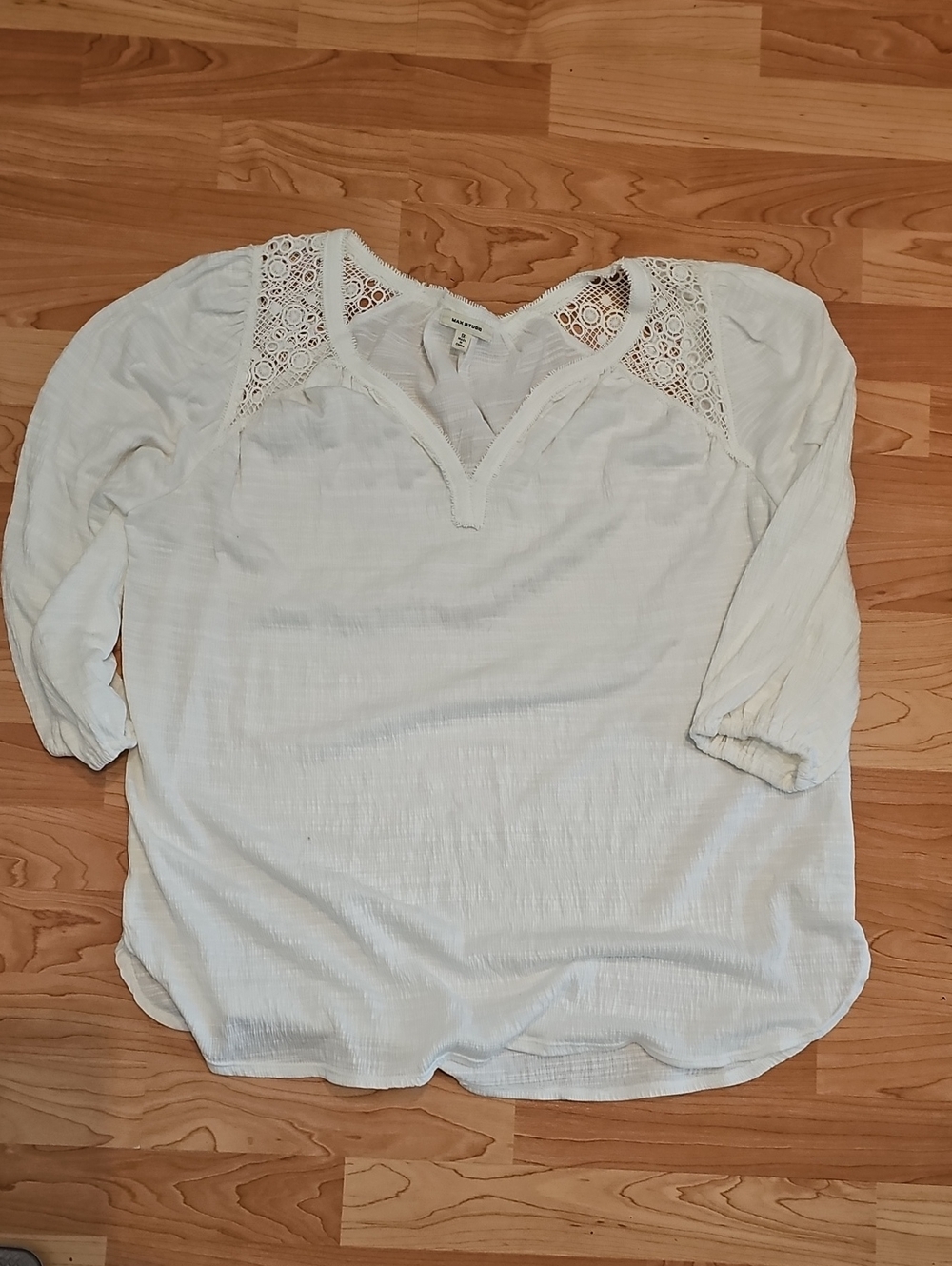 Max Studio White Lace-Shoulder Tunic Top